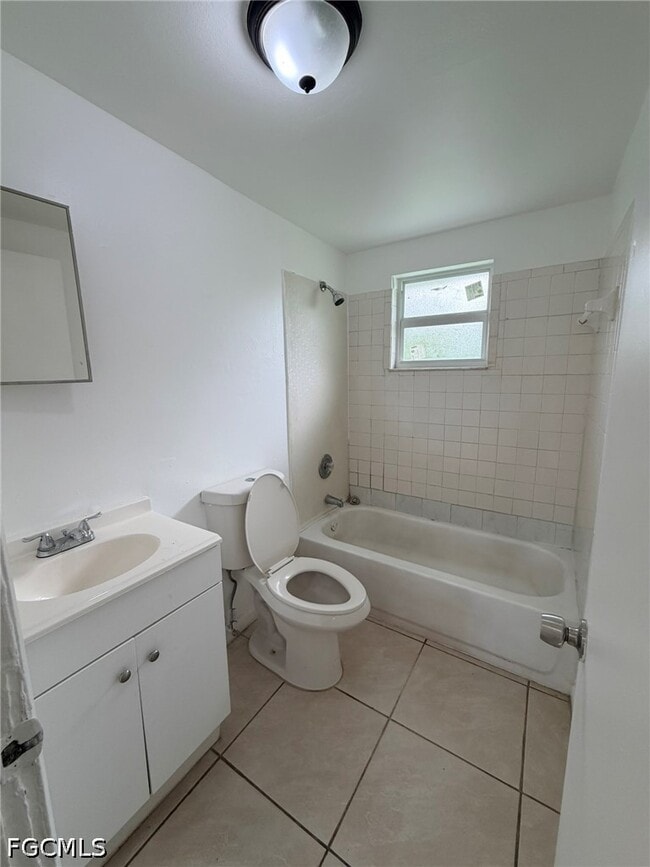 Photo - 286-296-296 Lowell Ave