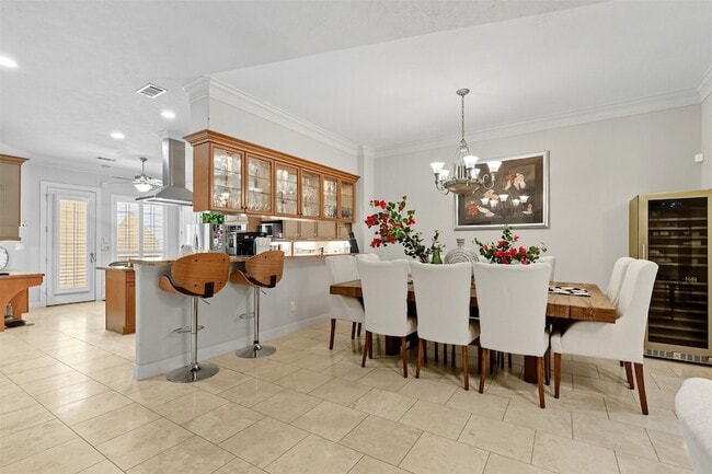 Photo - 1044 Memorial Village Dr