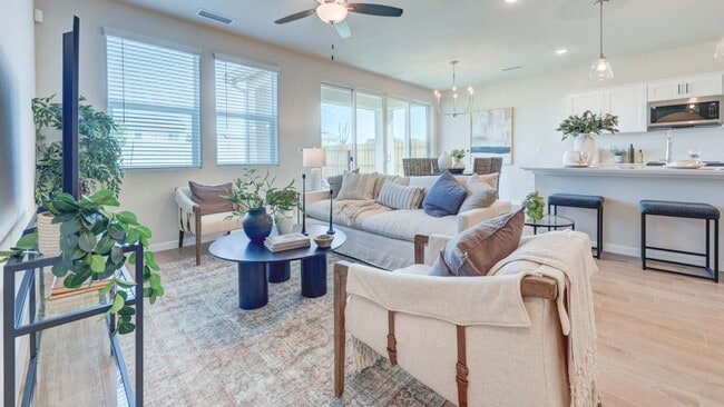 Building Photo - Brand New Home