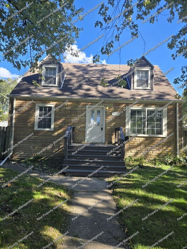Building Photo - 3 Bedroom Cape Cod