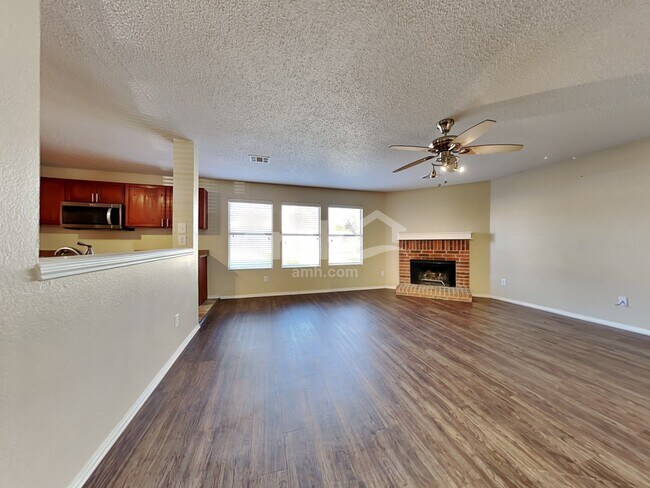 Photo - 5350 Driftway Dr