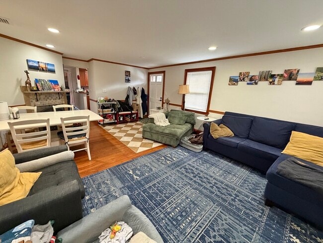 Photo - 176 Upland Ave