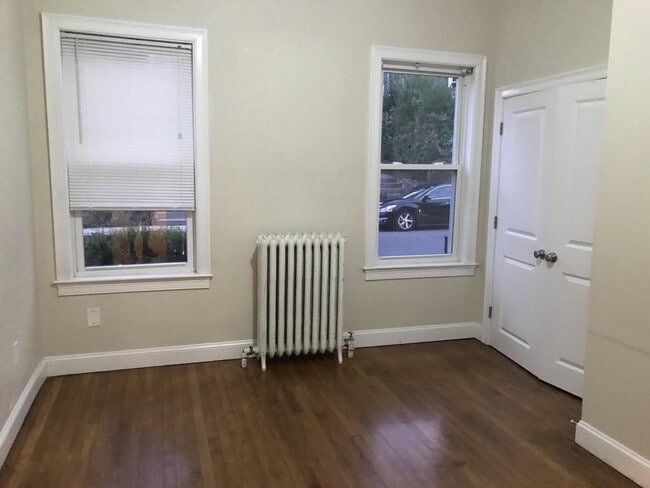 Photo - 10 Greylock Rd Unit #1