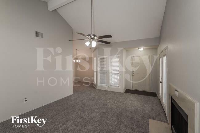 Photo - 17542 Northhagen Dr