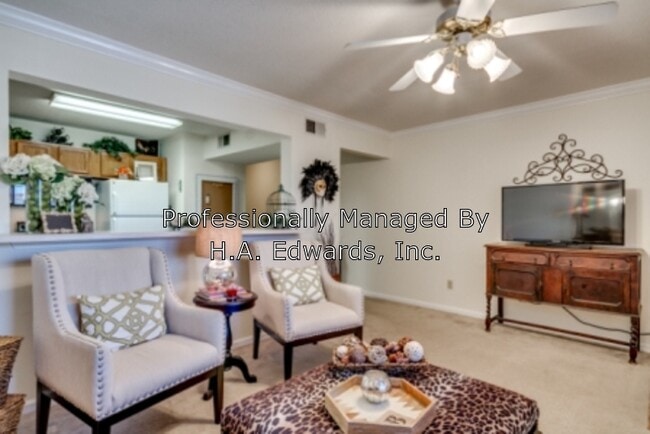 Photo - 1515 Paul W Bryant Dr