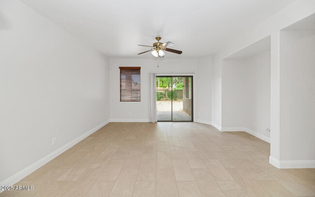 Photo - 39148 N Acadia Way