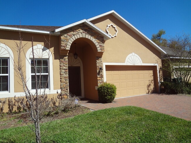 Photo - Beautiful 3BR Home in Mallory Square, Lawn Care Included