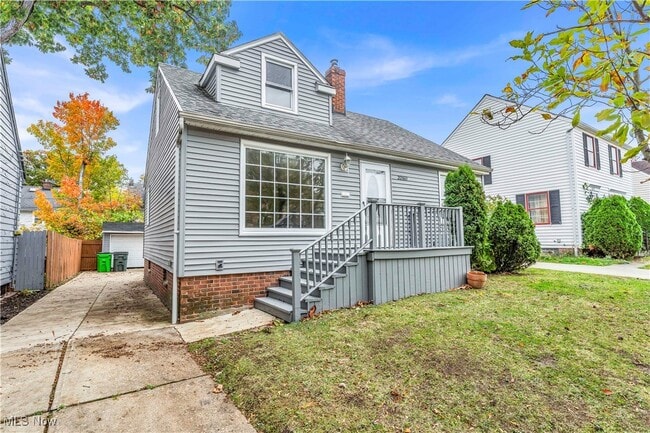 Photo - 20160 Beachview Dr