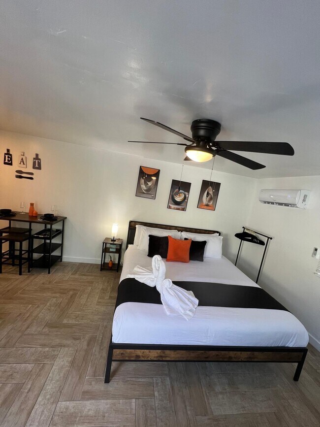 Photo - 1211 NE 15th Ave