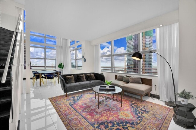 Photo - 1395 Brickell Ave Unidad 3404