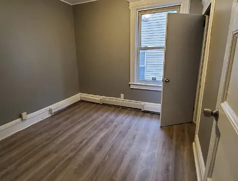 Photo - 56 Millington Ave Unit 3l