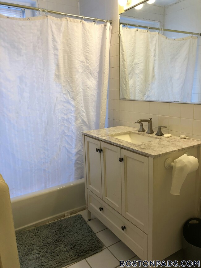 Photo - 55 St Stephen St Unit 3