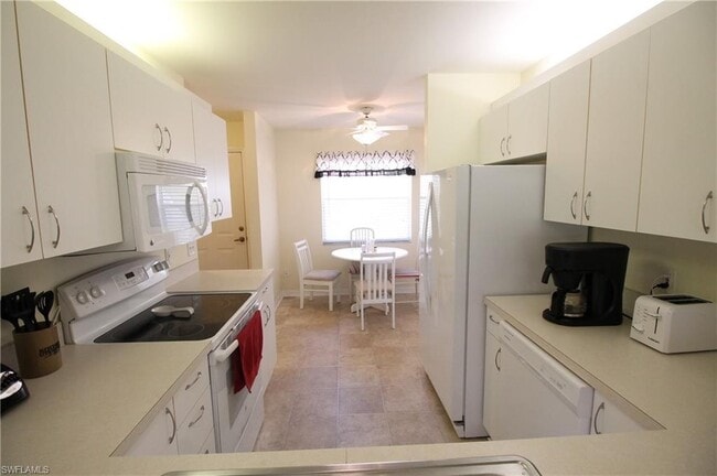 Photo - 273 Robin Hood Cir