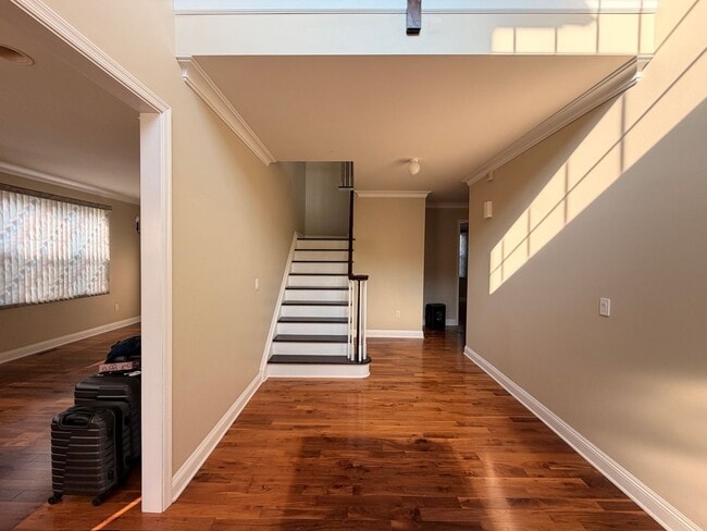 87 Timberhill Dr