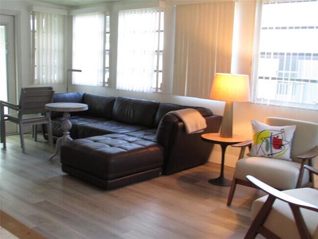 Photo - 5249 NW 4th Terrace