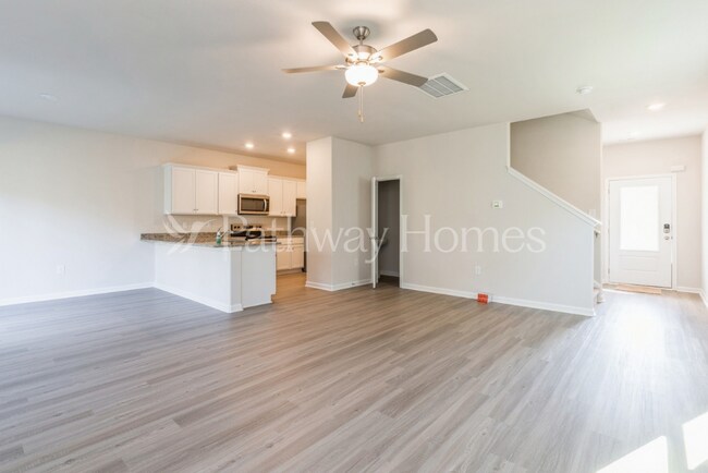 Photo - 3132 Trailblazer St