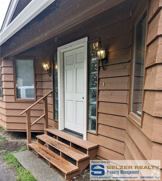 Building Photo - 1598 Padula Dr Unit #B Rental