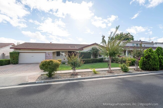 Spacious San Jose Home w/Cupertino Schools! - Spacious San Jose Home w/Cupertino Schools!