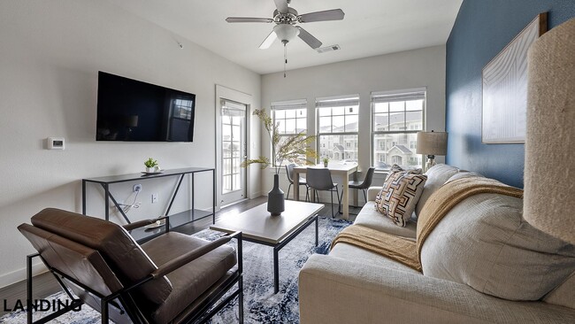 Photo - 2115 Windsor Blvd Unit 2206