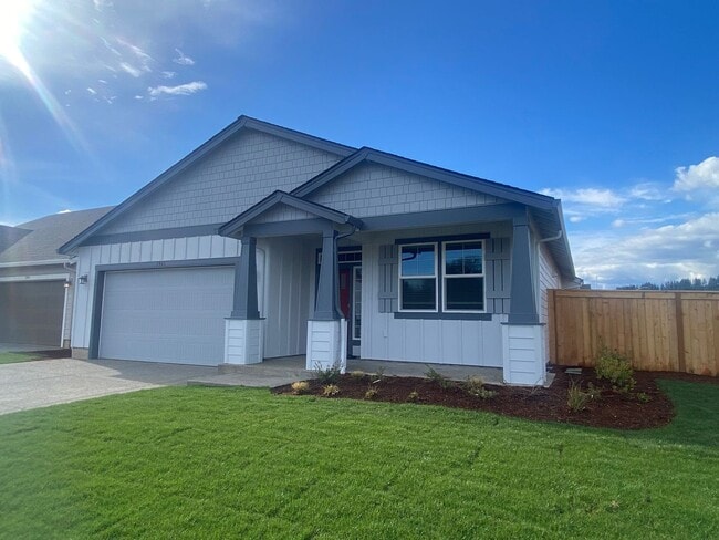 Building Photo - LONGVIEW AREA RANCH STYLE HOME ON LARGE CO...