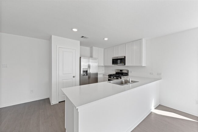 Building Photo - 5130 Red Drum Dr