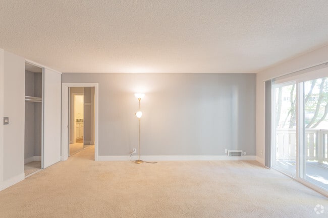 1BR 1BA Living room