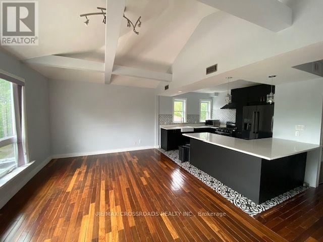 Photo - 134 Sedgemount Dr