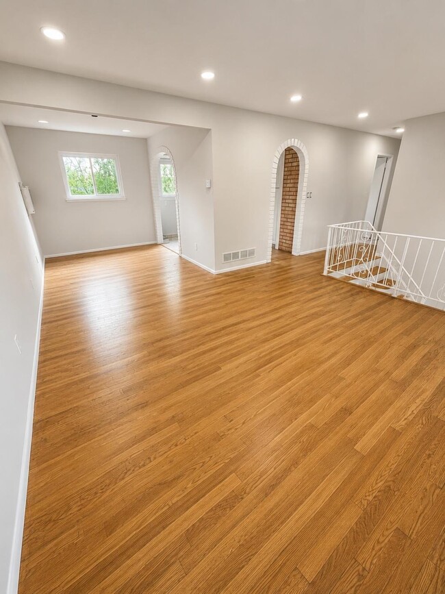 71 Patton St
