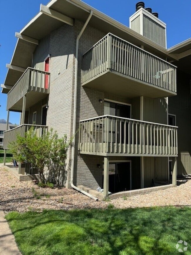 Building Photo - Condo in Boulder Unit 120