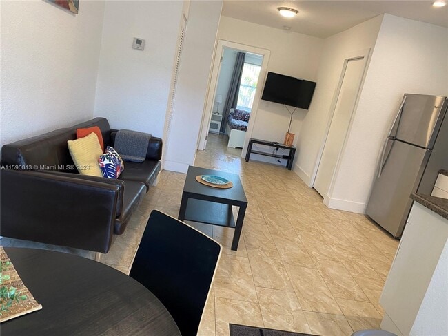 Photo - 1648 Washington St Unit 101