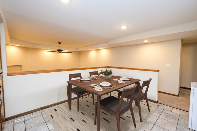 Photo - St. Anthony Flats