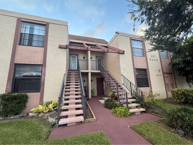 Building Photo - 7420 NW 18th St Unit 203