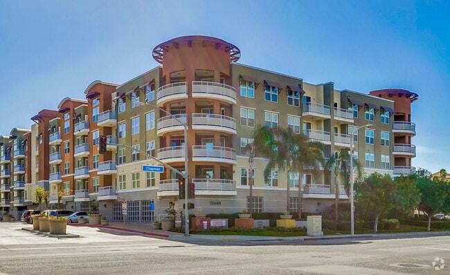 Building Photo - 12664 Chapman Ave Unit 1106 Rental