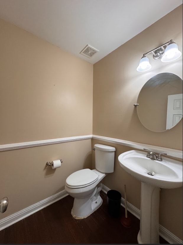 Photo - Spacious 3-Bedroom Condo with Modern Amenities in Prime Greenville Location