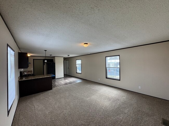 Photo - 32 Armstrong Ave