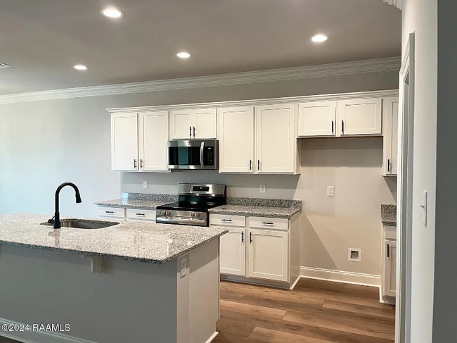 Photo - 110 Nandina Dr