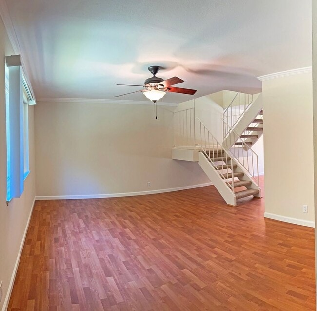 Photo - 1448 Carnot Dr