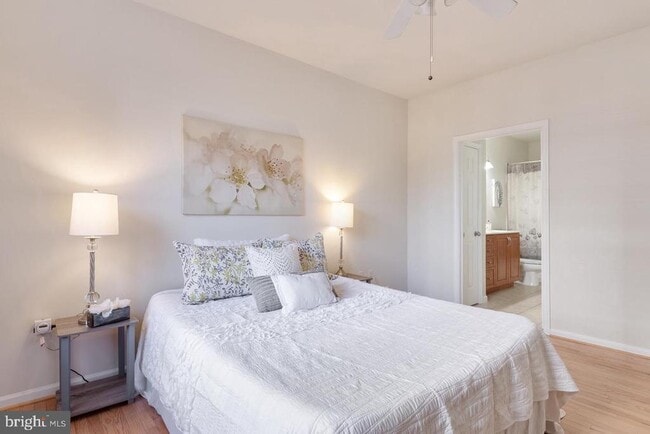 Photo - 12956 Centre Park Cir