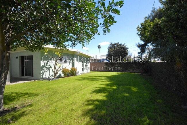 13958 Dunton Dr