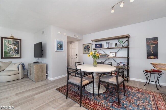 Photo - 2810 Estero Blvd Unit 511