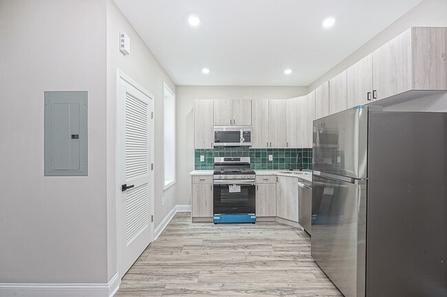 5116 Delancey St Unidad 2