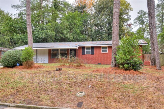 Photo - 3338 Oakridge Dr House