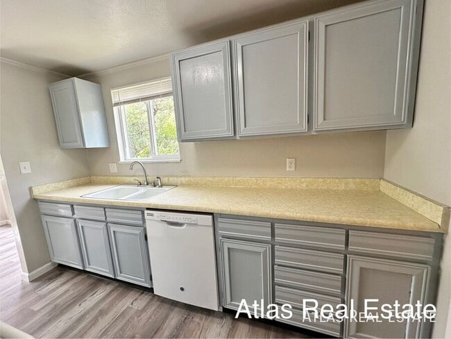 Photo - 459 El Paso Blvd Unit A