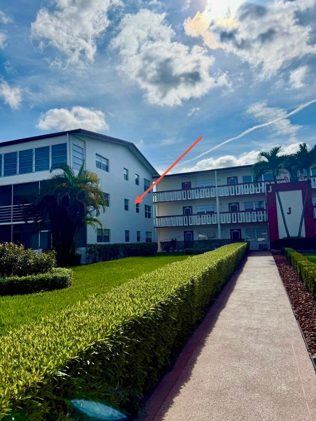 Photo - 402 Brighton J Unit J