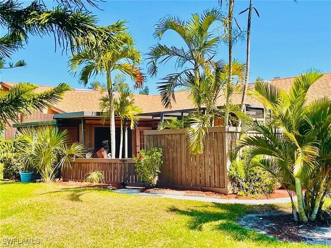 Building Photo - 6396 Royal Woods Dr