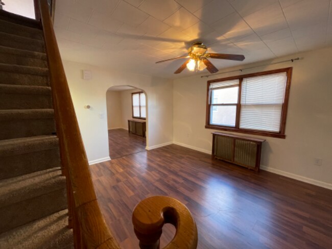 Photo - 353 Henry St Unidad 1