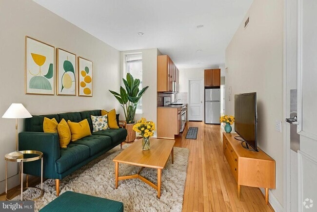 Building Photo - 4215 Ridge Ave Unit 2 Rental
