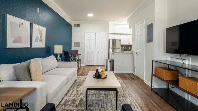 Photo - 2801 Biltmore Park Dr Unit 02-107