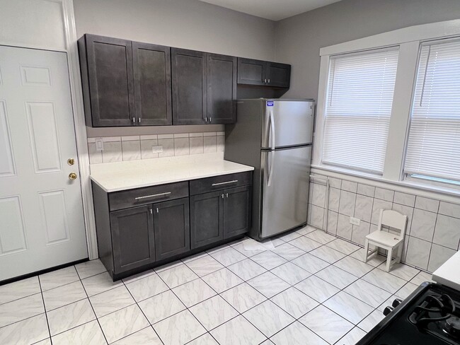 Photo - 4838 W Addison St Unit 1