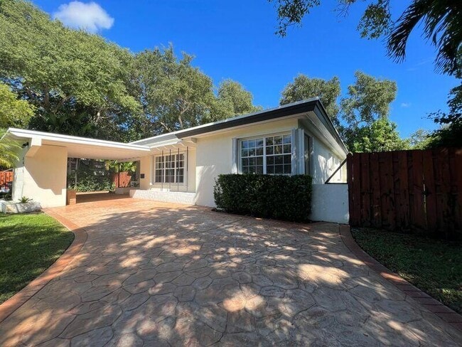 Photo - 2615 McKinley St
